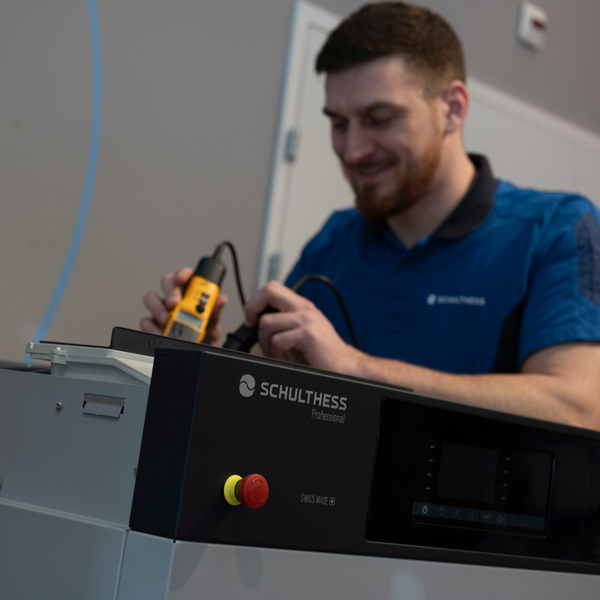 Onderhoud & NEN-keuring van professionele wasmachines en drogers in de zorgsector